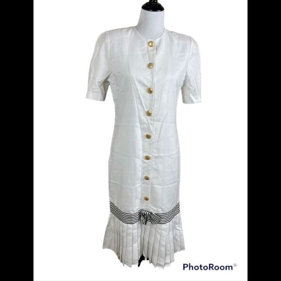 Vintage Patty O'Neil White and Blue Button Down Pleated Bottom Dress.sz 6 - Picture 1 of 8